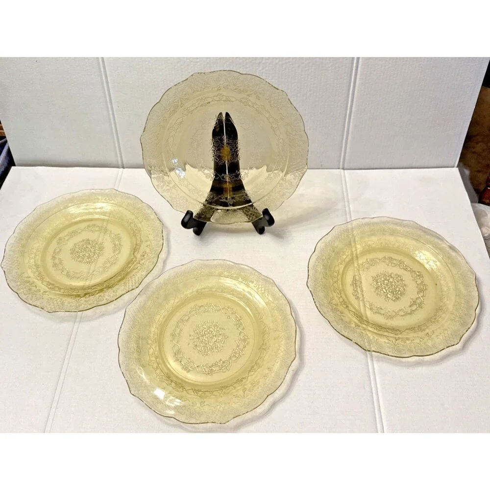 Federal Glass Vintage 1930s Normandie (4) Amber Depression Glass Plates 7.75